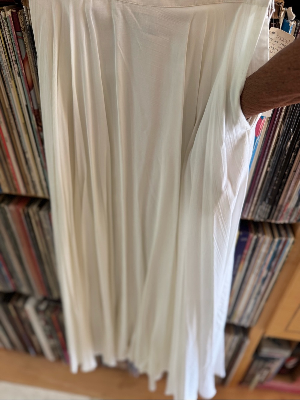 DRAMATIC PRICE DROP: NWT, VTG TO TO ‘n KO,2 deep pockets,subtle Pleated Maxi, P - Picture 10 of 10